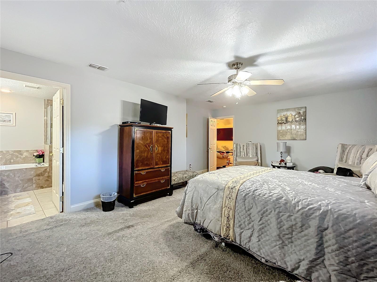 2244 N WEKIVA VILLAGE LN, APOPKA, FL, 32703