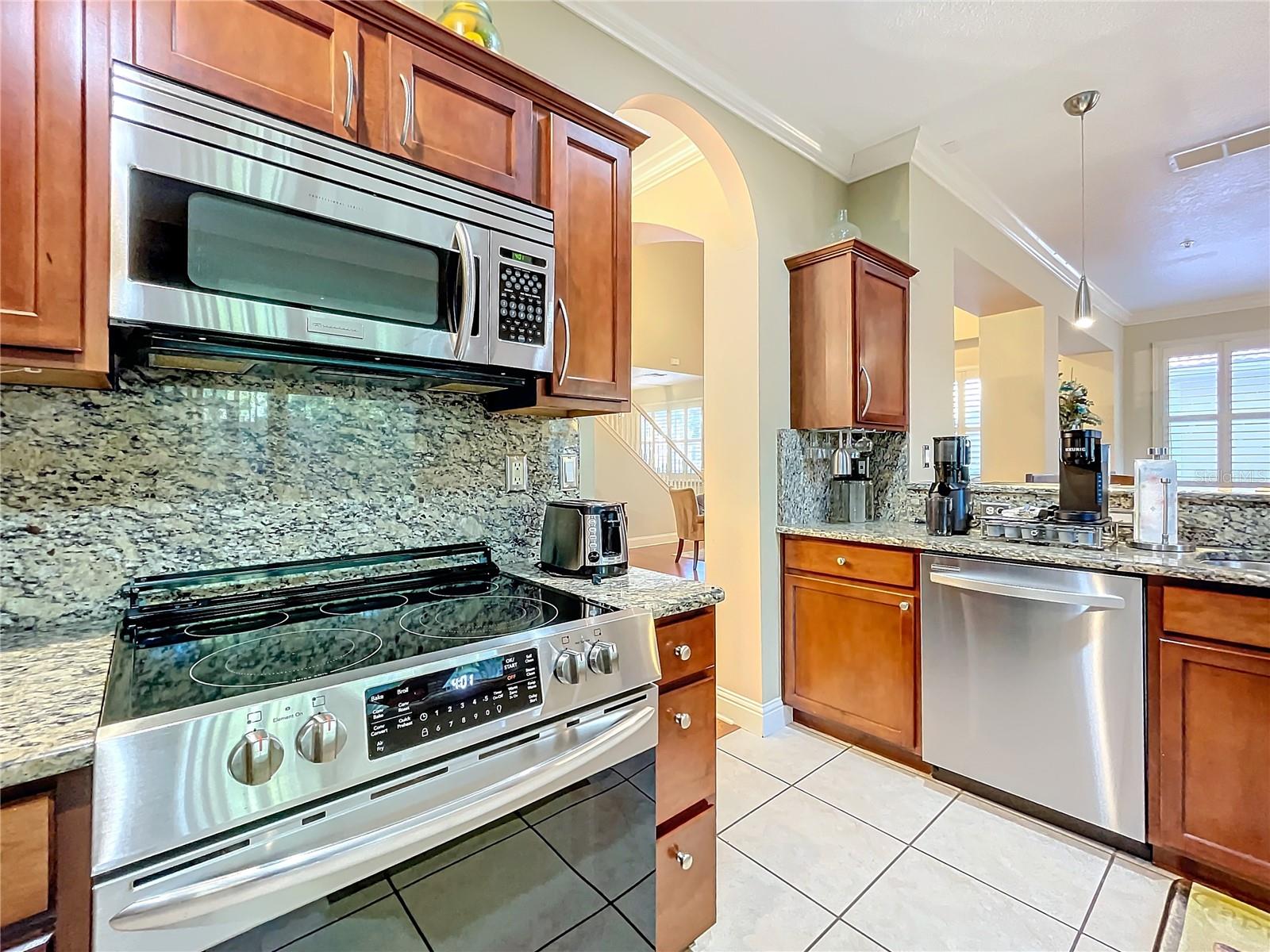 2244 N WEKIVA VILLAGE LN, APOPKA, FL, 32703