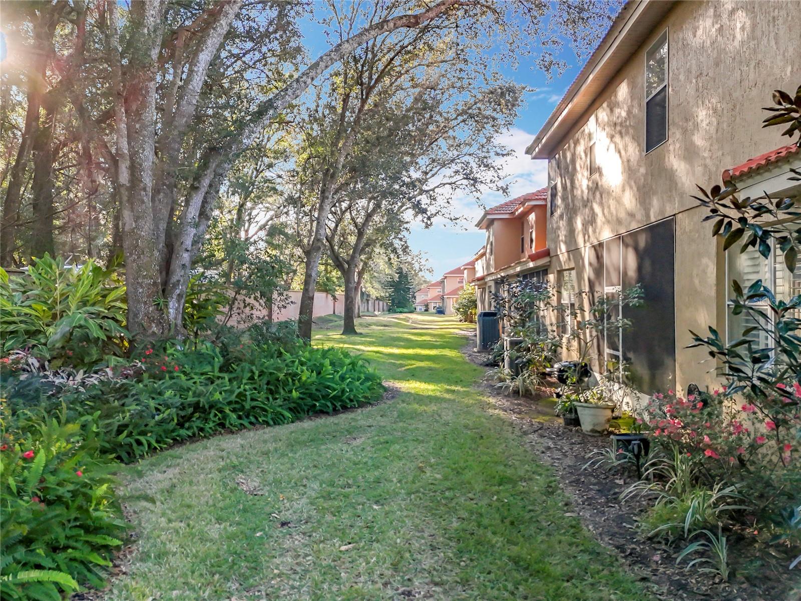 2244 N WEKIVA VILLAGE LN, APOPKA, FL, 32703