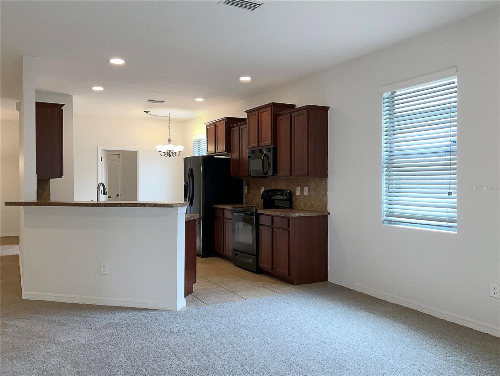 562 VISTA RIDGE DR, RUSKIN, FL, 33570