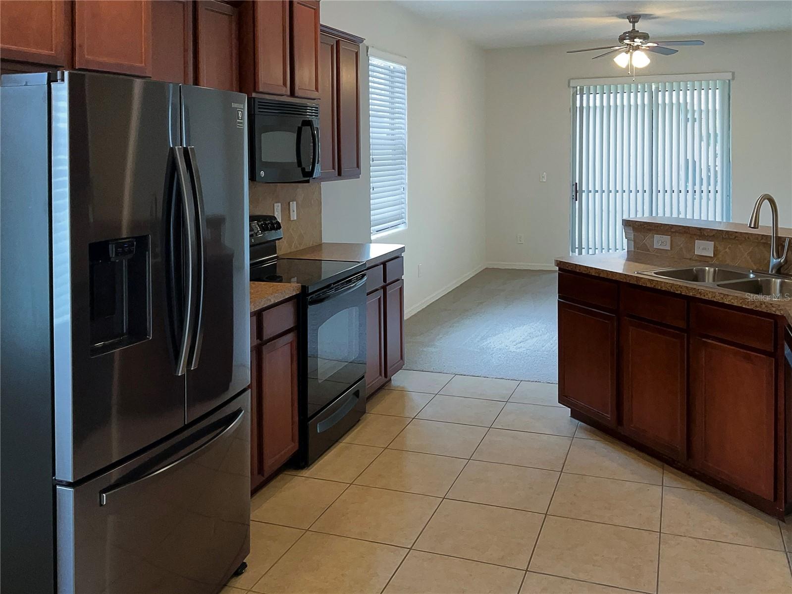 562 VISTA RIDGE DR, RUSKIN, FL, 33570