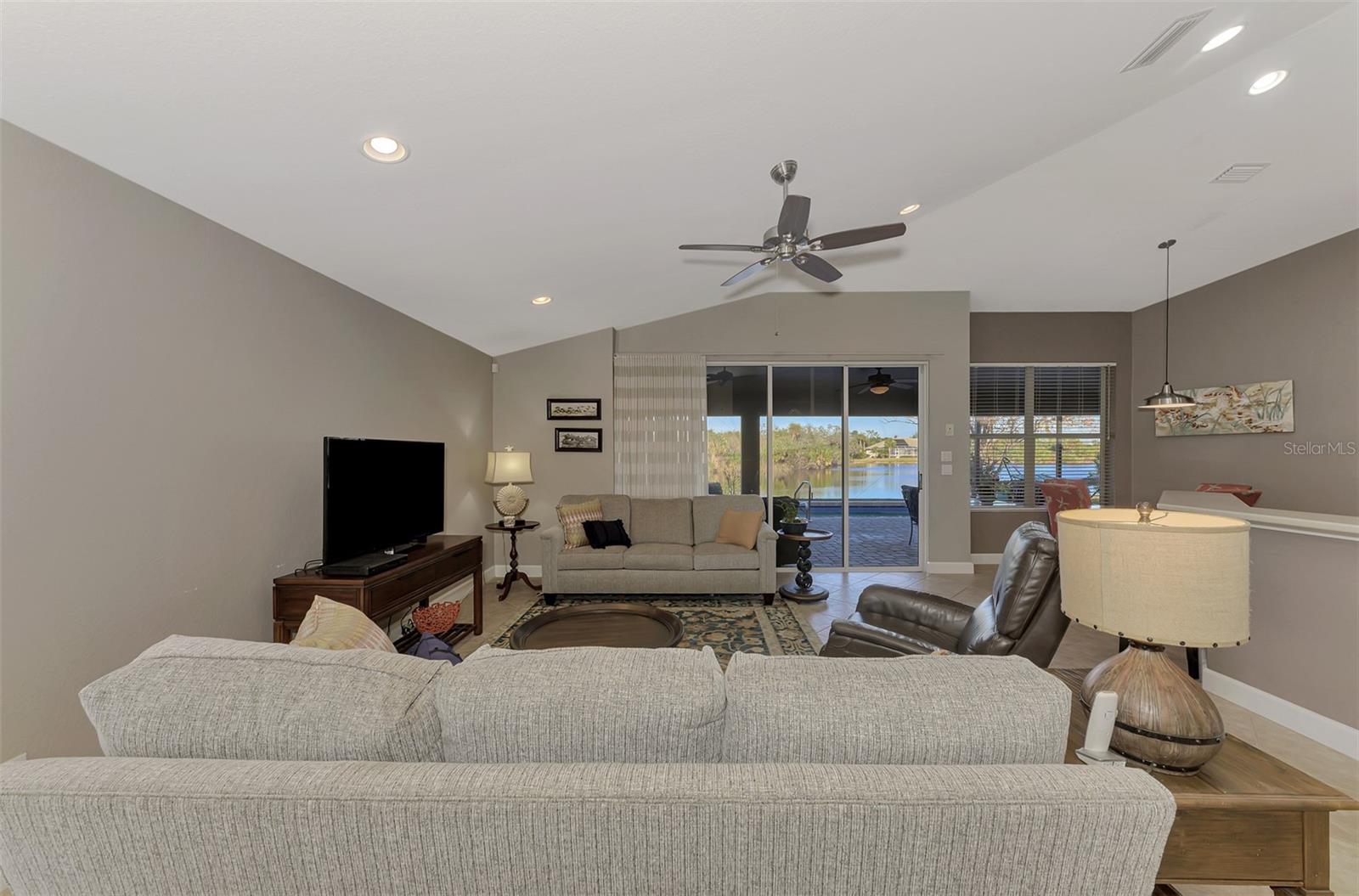 14394 SILVER LAKES CIR, PORT CHARLOTTE, FL, 33953