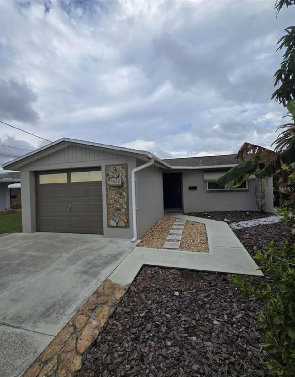 5052 BLUE HERON DR, NEW PORT RICHEY, FL, 34652