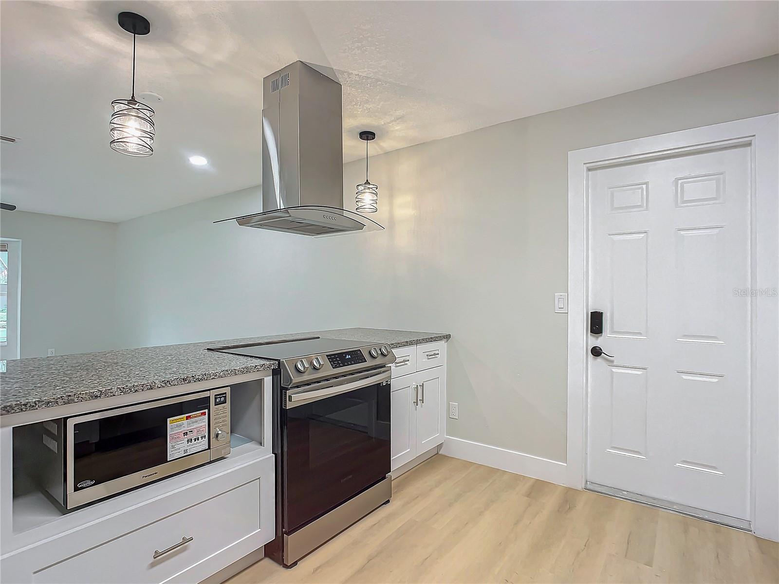925 MILL ROAD LN, PORT ORANGE, FL, 32127