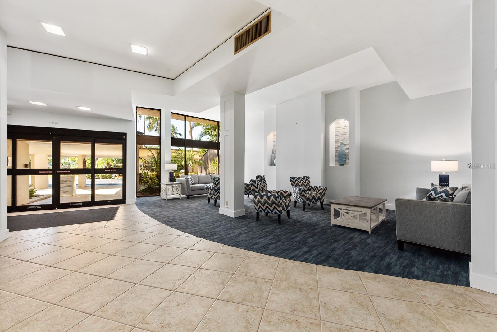 5855 MIDNIGHT PASS RD #520, SARASOTA, FL, 34242