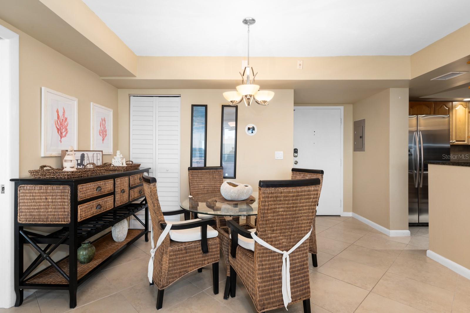 5855 MIDNIGHT PASS RD #520, SARASOTA, FL, 34242