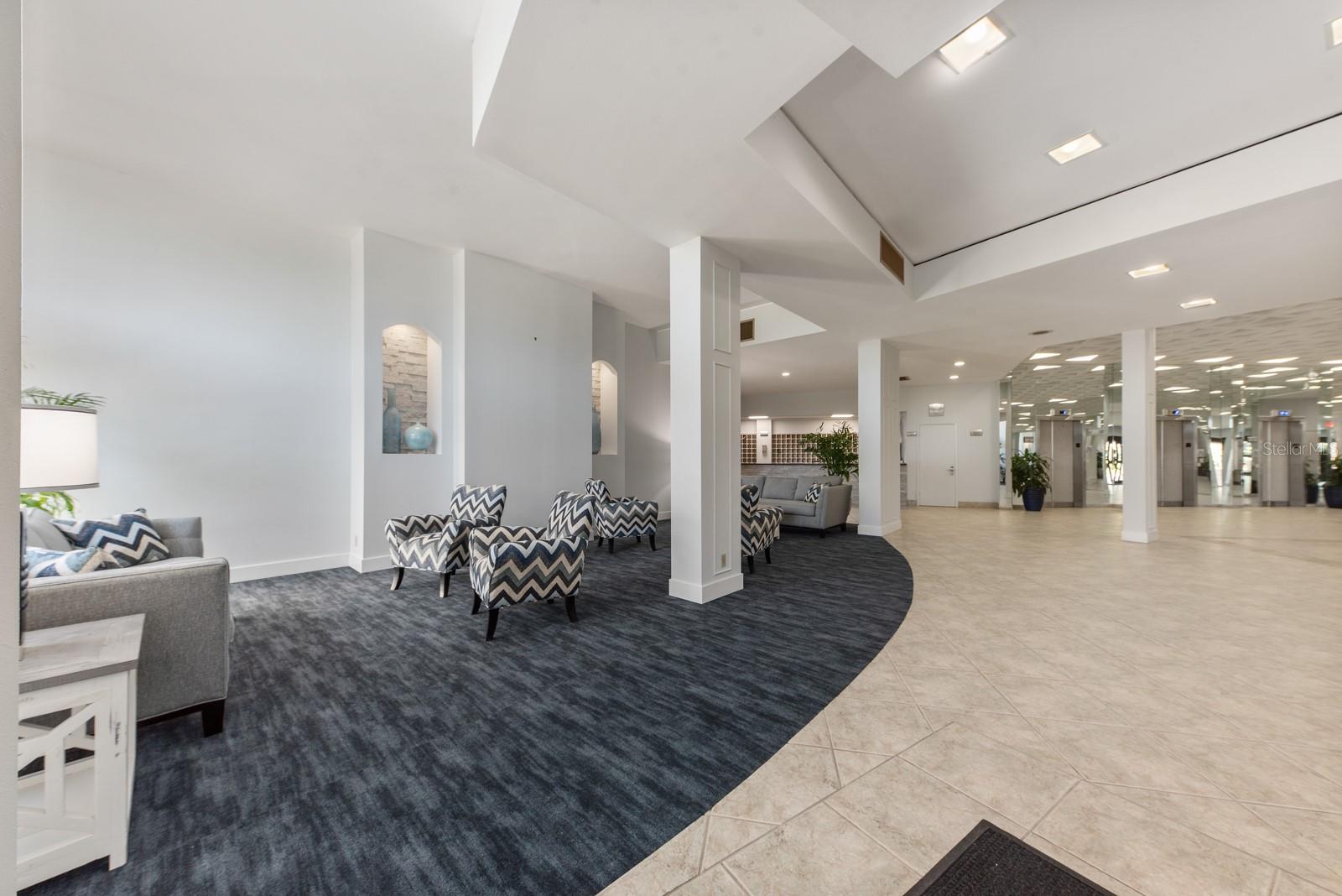 5855 MIDNIGHT PASS RD #520, SARASOTA, FL, 34242