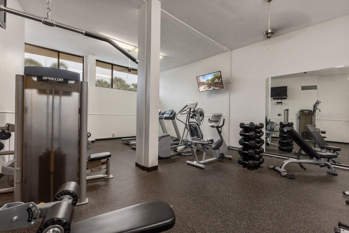 5855 MIDNIGHT PASS RD #520, SARASOTA, FL, 34242