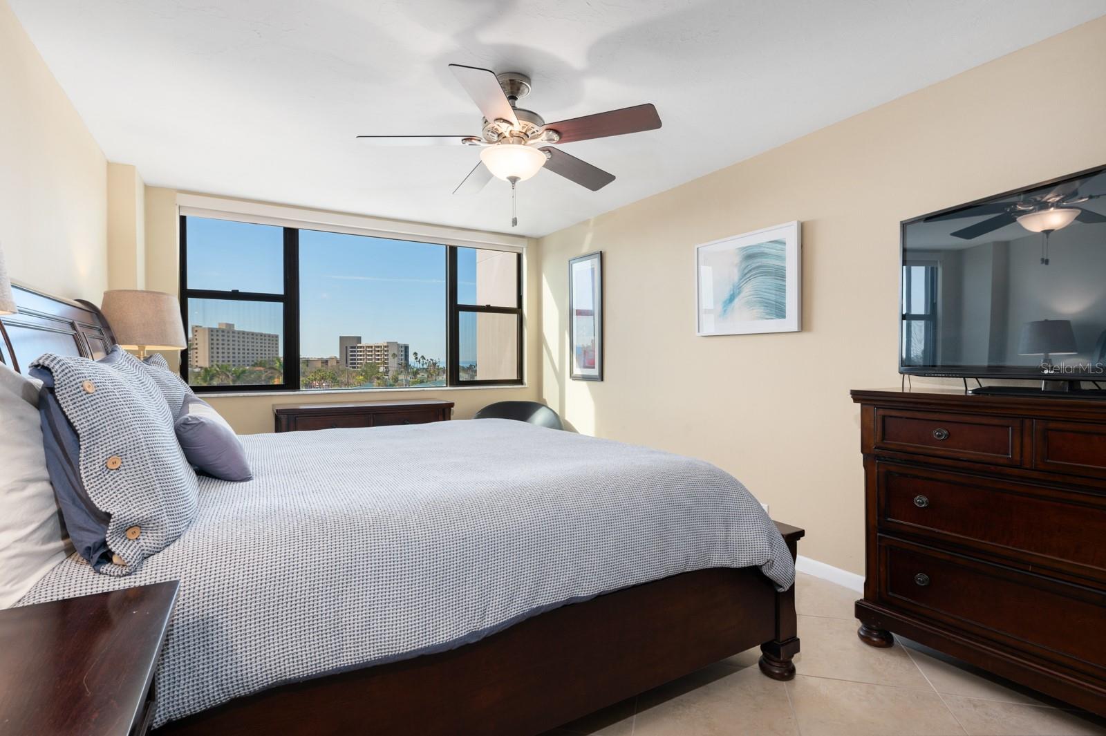 5855 MIDNIGHT PASS RD #520, SARASOTA, FL, 34242