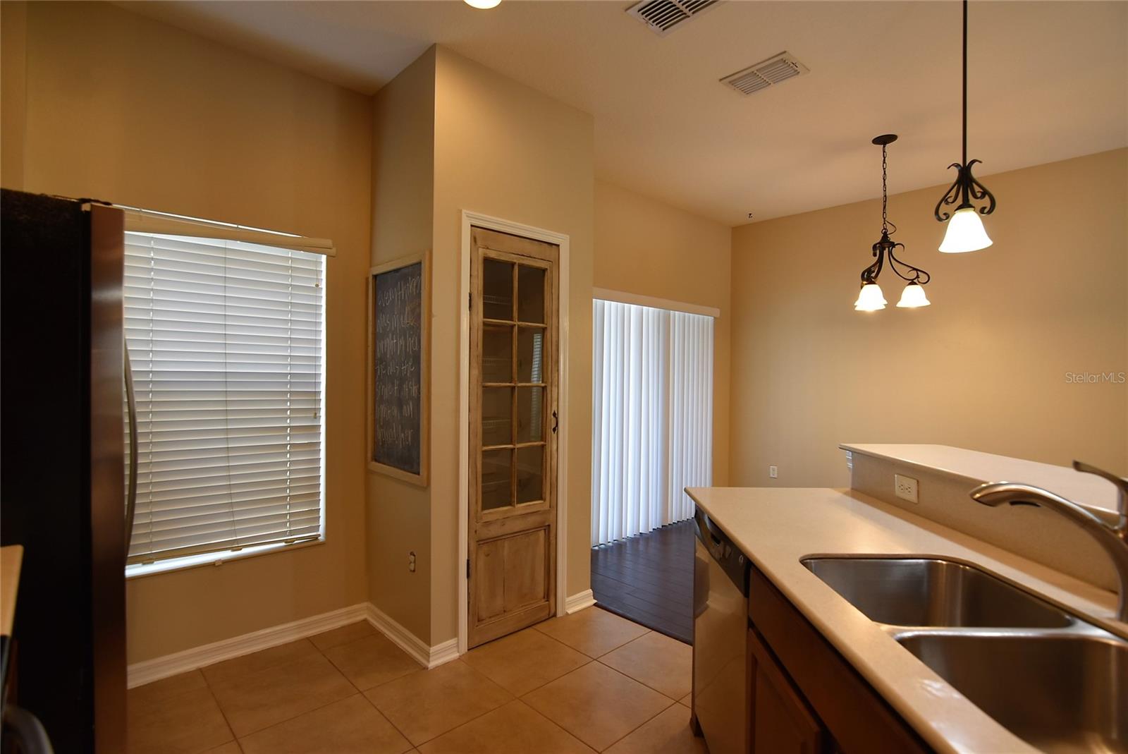 208 WINDFLOWER WAY, OVIEDO, FL, 32765