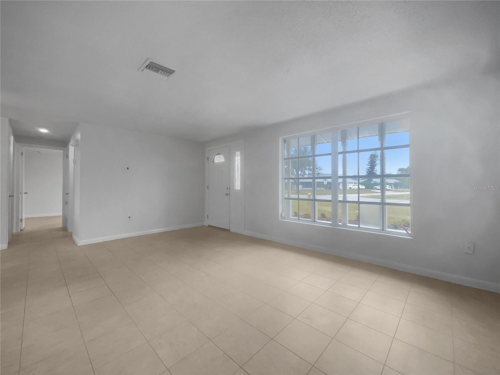 18613 LAKE WORTH BLVD, PORT CHARLOTTE, FL, 33948