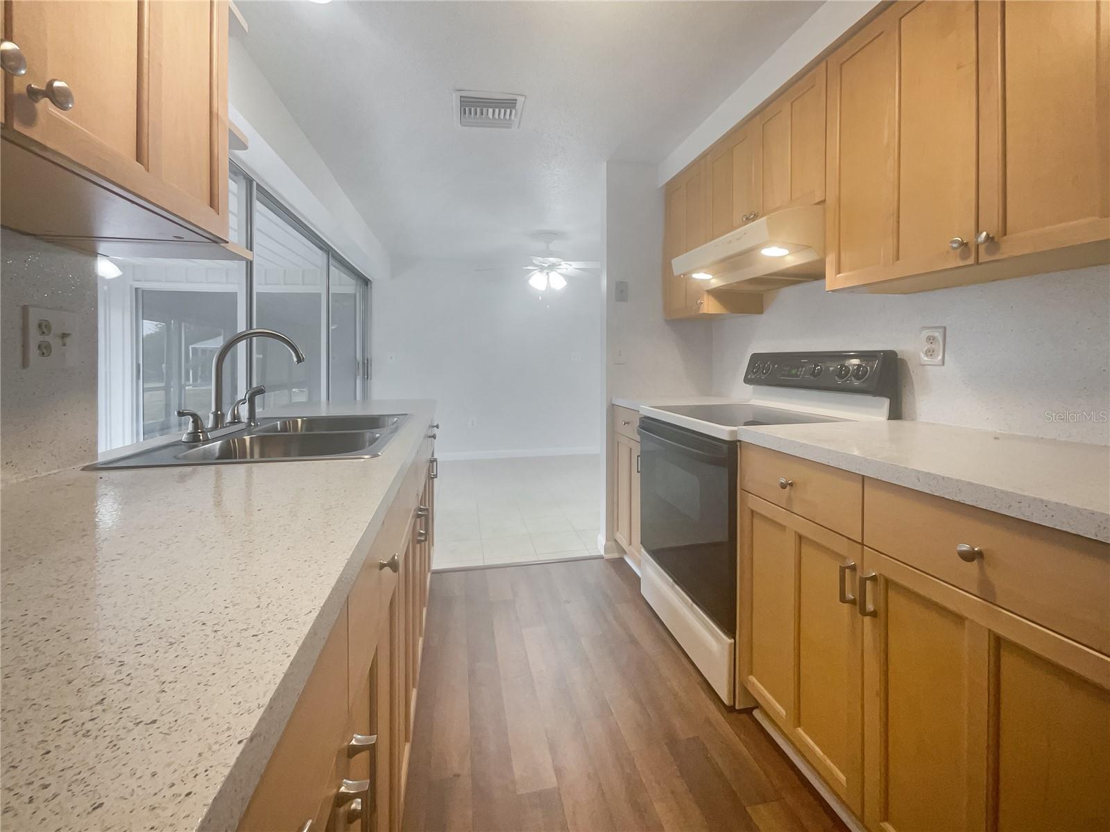 18613 LAKE WORTH BLVD, PORT CHARLOTTE, FL, 33948