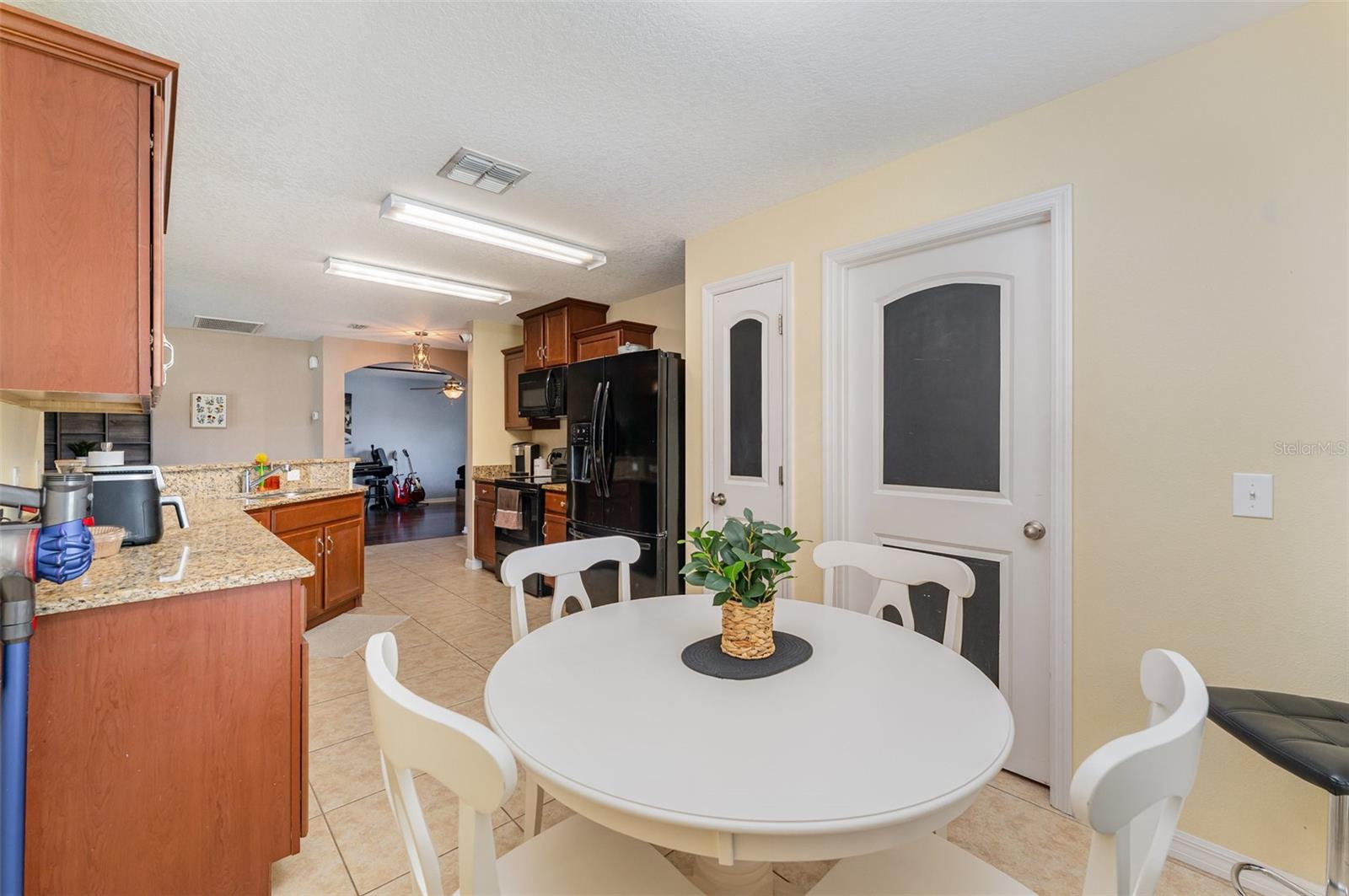 2157 GENEVA DR, LAKELAND, FL, 33805