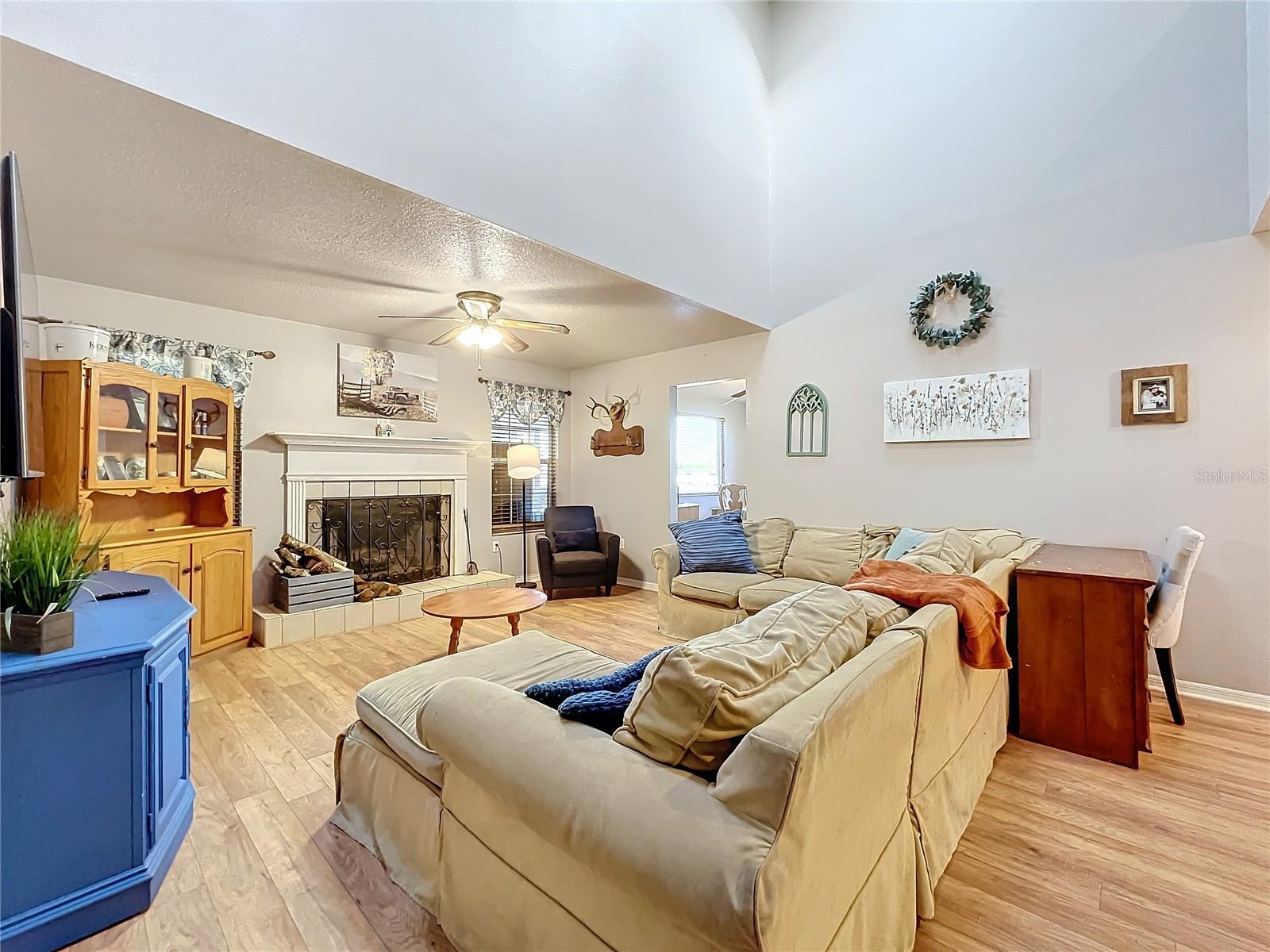 32531 WOLFS TRL, SORRENTO, FL, 32776