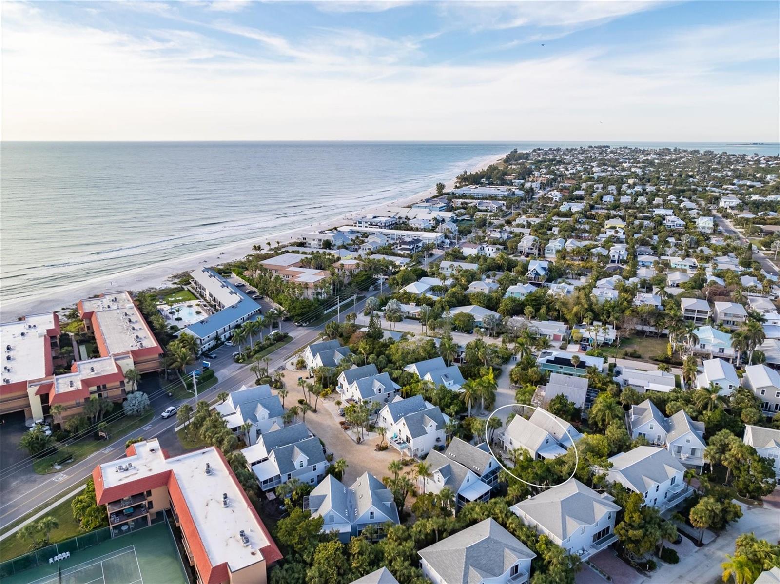 235 64TH ST, HOLMES BEACH, FL, 34217