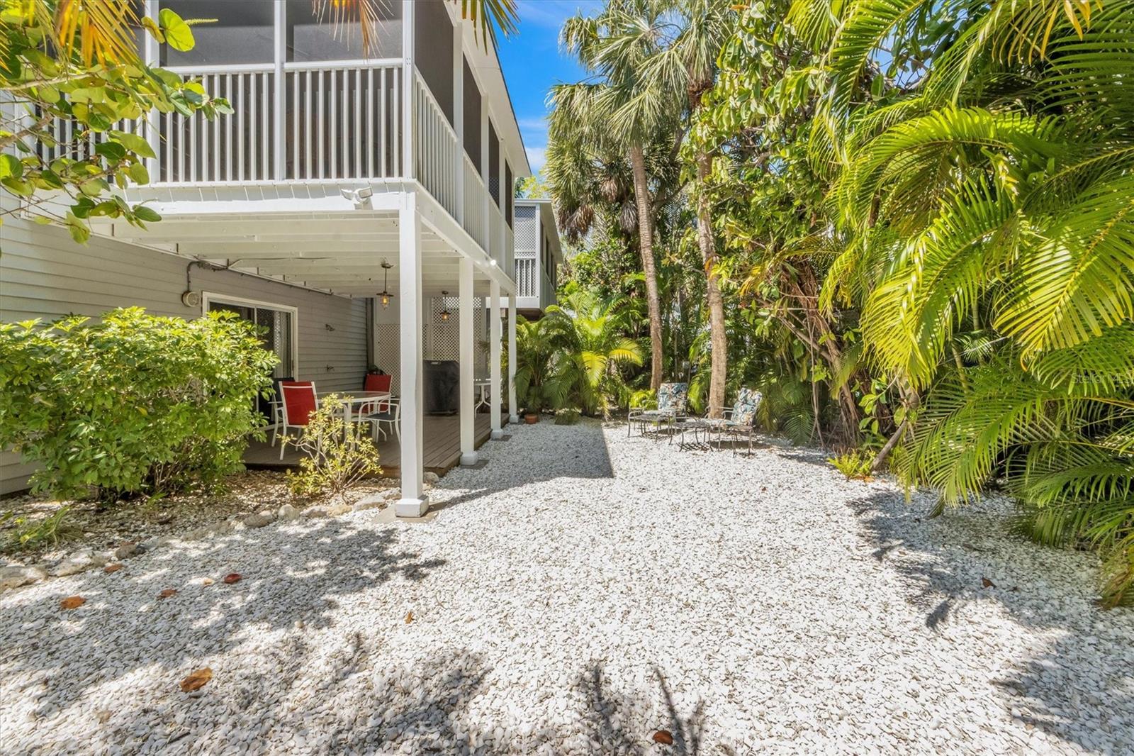 235 64TH ST, HOLMES BEACH, FL, 34217