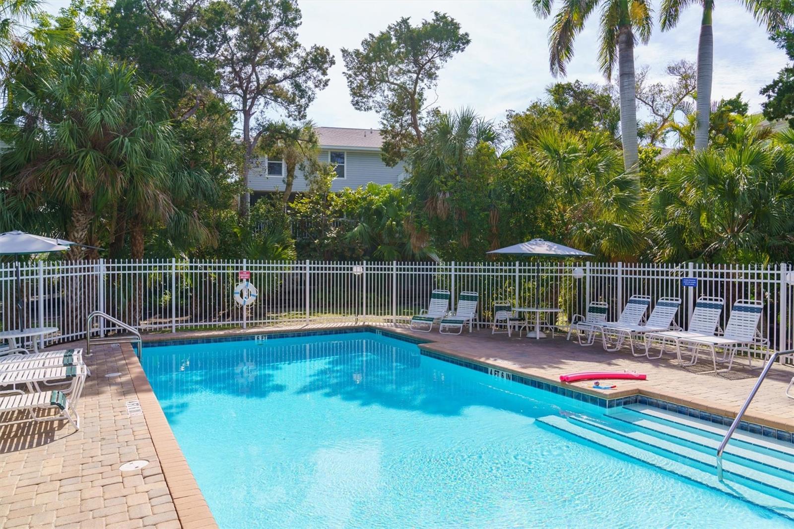 235 64TH ST, HOLMES BEACH, FL, 34217
