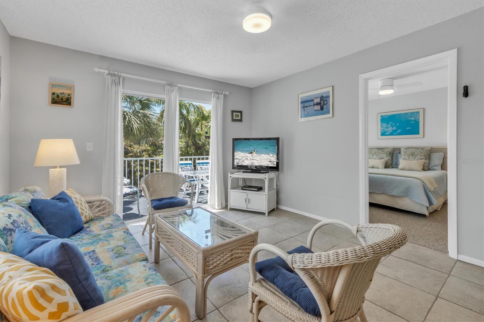 235 64TH ST, HOLMES BEACH, FL, 34217