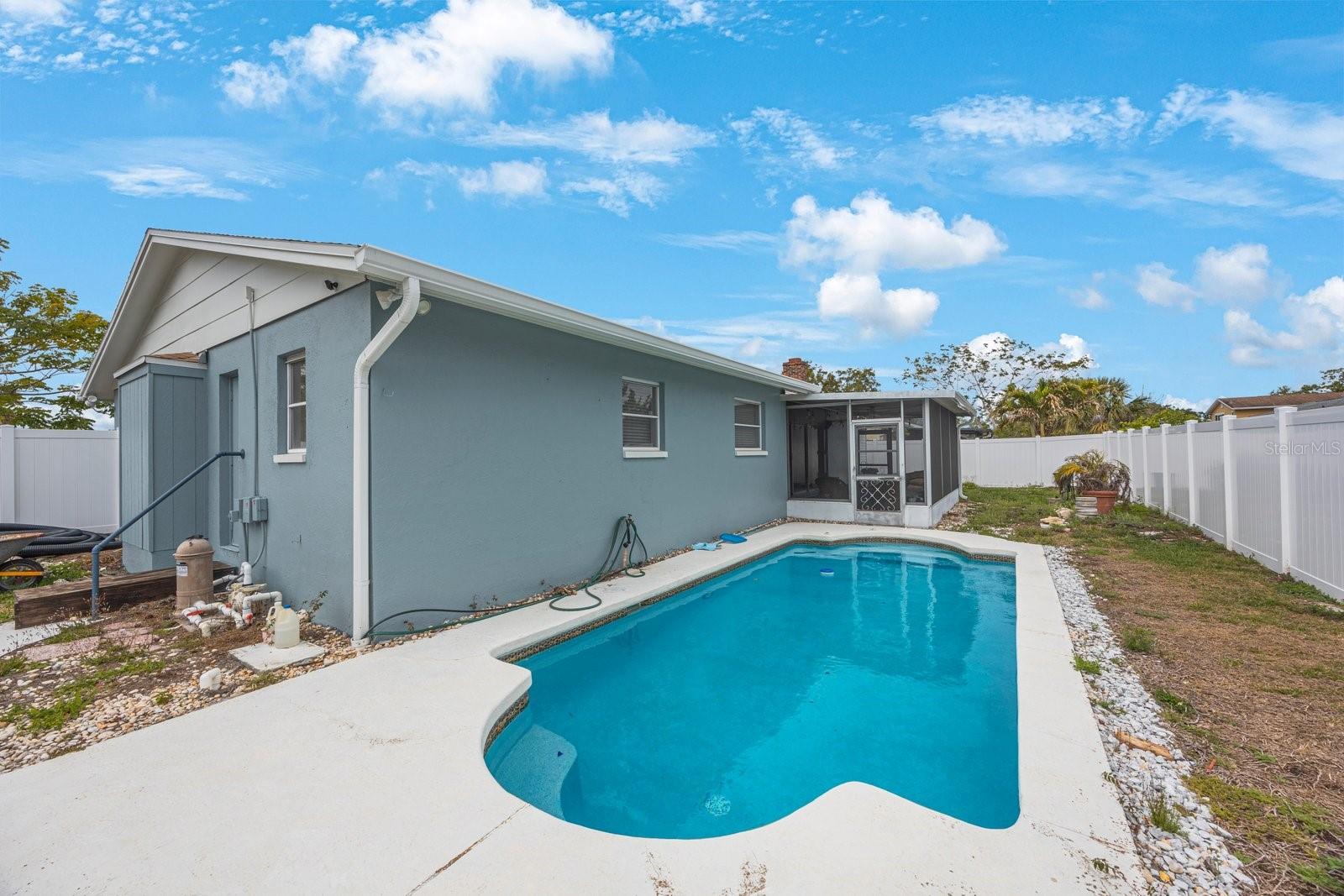 4701 LODESTONE DR, TAMPA, FL, 33615