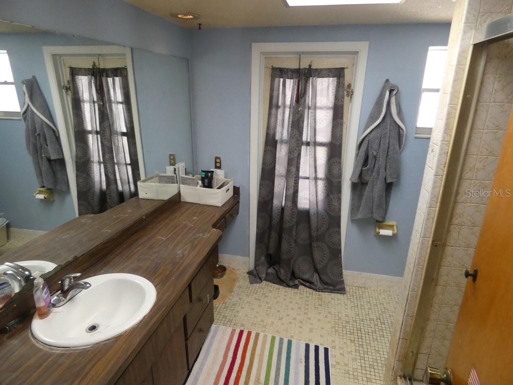 18227 BRANCH RD, HUDSON, FL, 34667