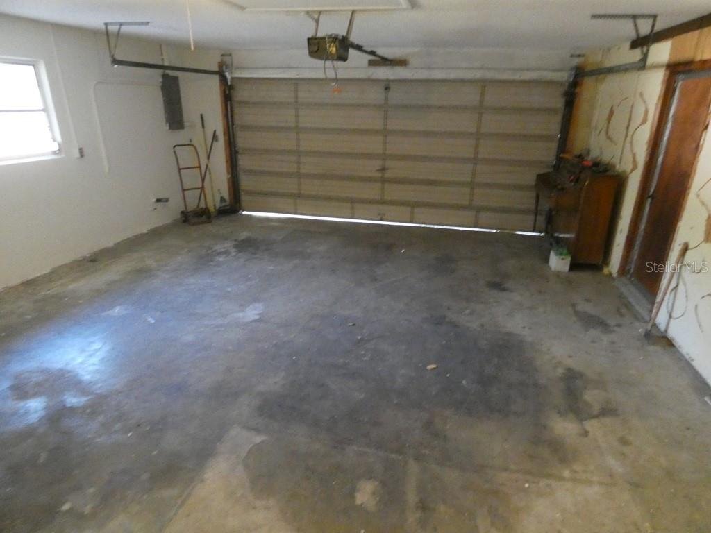 18227 BRANCH RD, HUDSON, FL, 34667