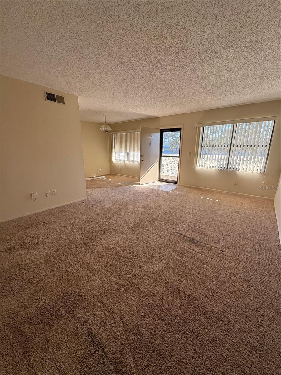 4910 BAY ST NE #204, ST PETERSBURG, FL, 33703
