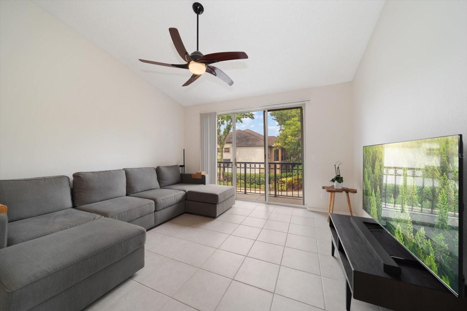 610 ARBOR LAKE LN, TAMPA, FL, 33602