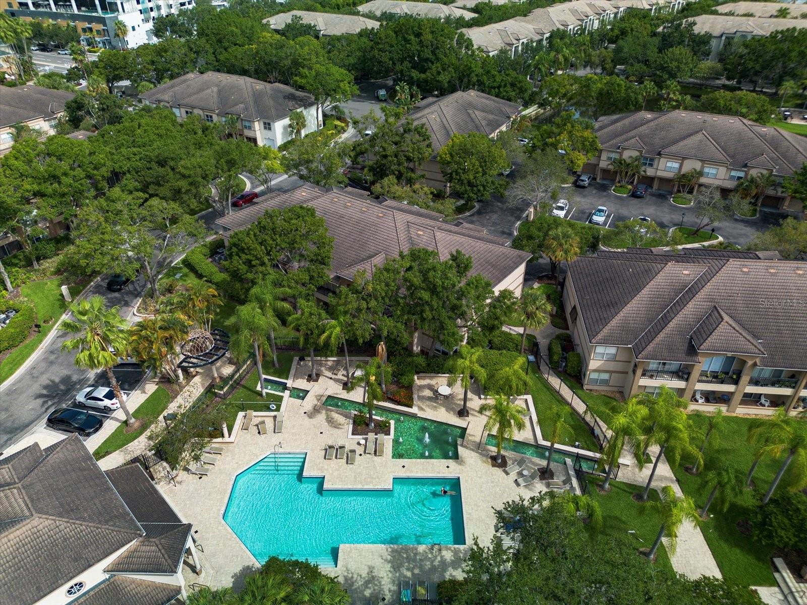 610 ARBOR LAKE LN, TAMPA, FL, 33602