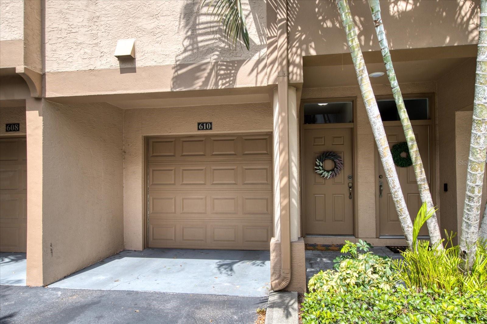 610 ARBOR LAKE LN, TAMPA, FL, 33602