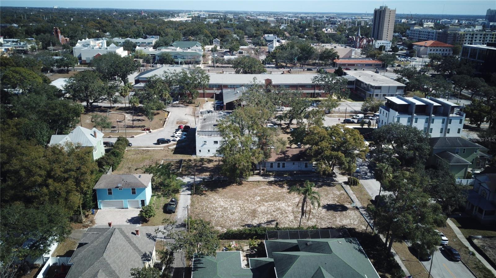 205 W ROSS AVE, TAMPA, FL, 33602