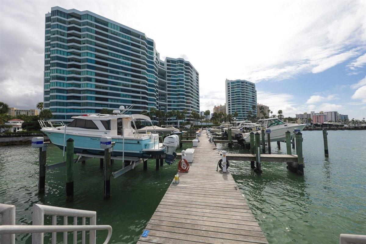 988 BLVD OF THE ARTS BLVD #1617, SARASOTA, FL, 34236