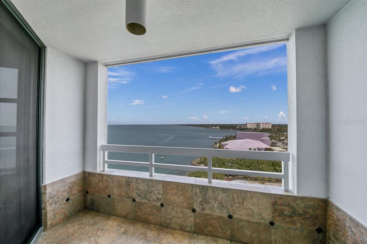 988 BLVD OF THE ARTS BLVD #1617, SARASOTA, FL, 34236