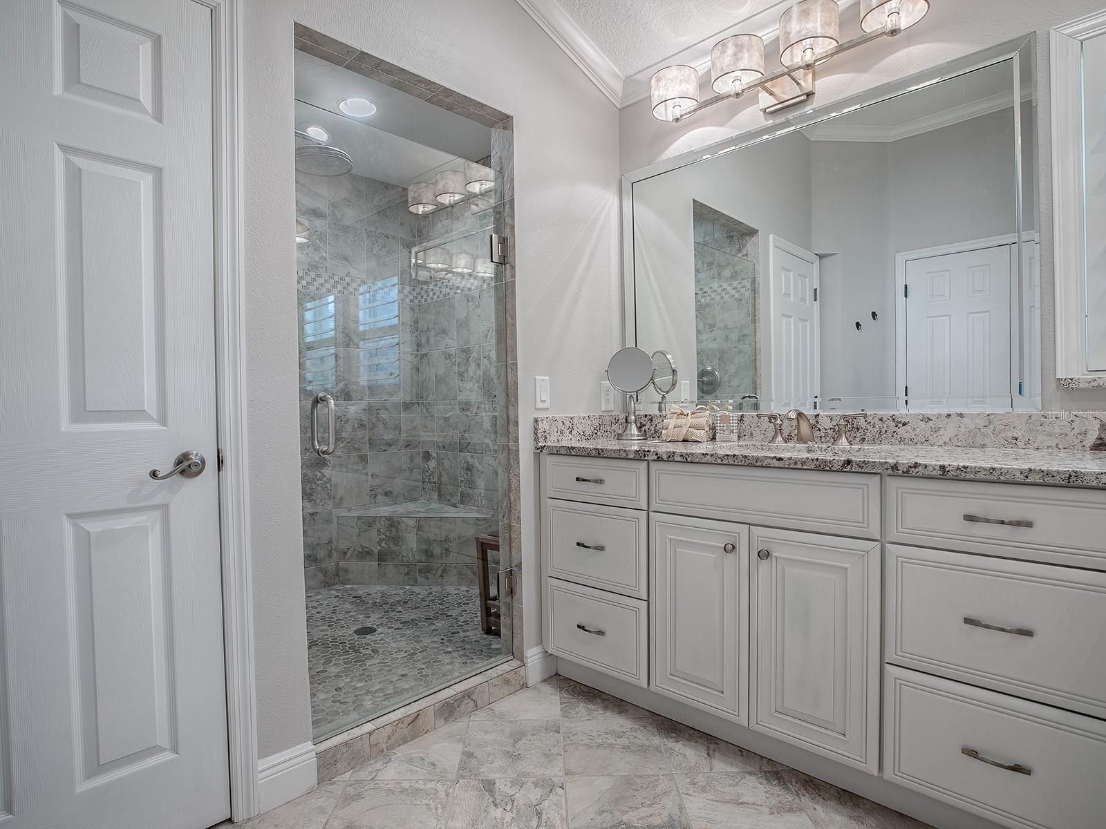 17750 SE 86TH OAK LEAF TER, THE VILLAGES, FL, 32162