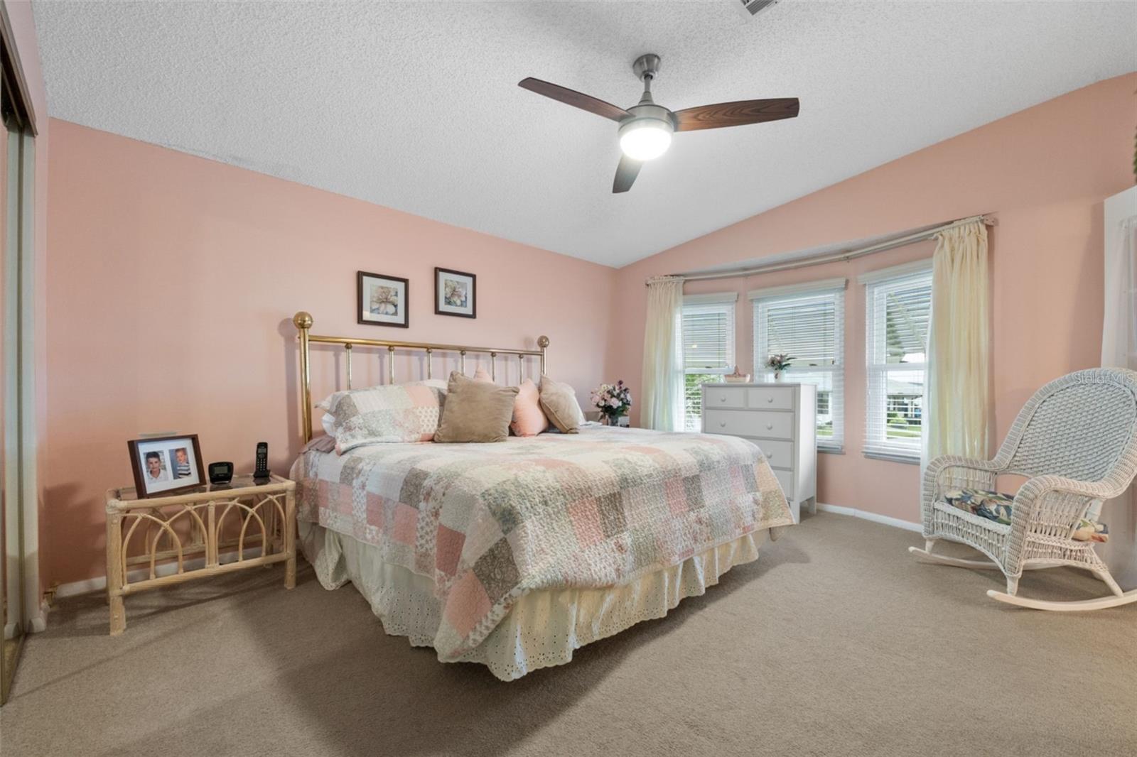 3221 PEBBLE BEND DR, LAKELAND, FL, 33810