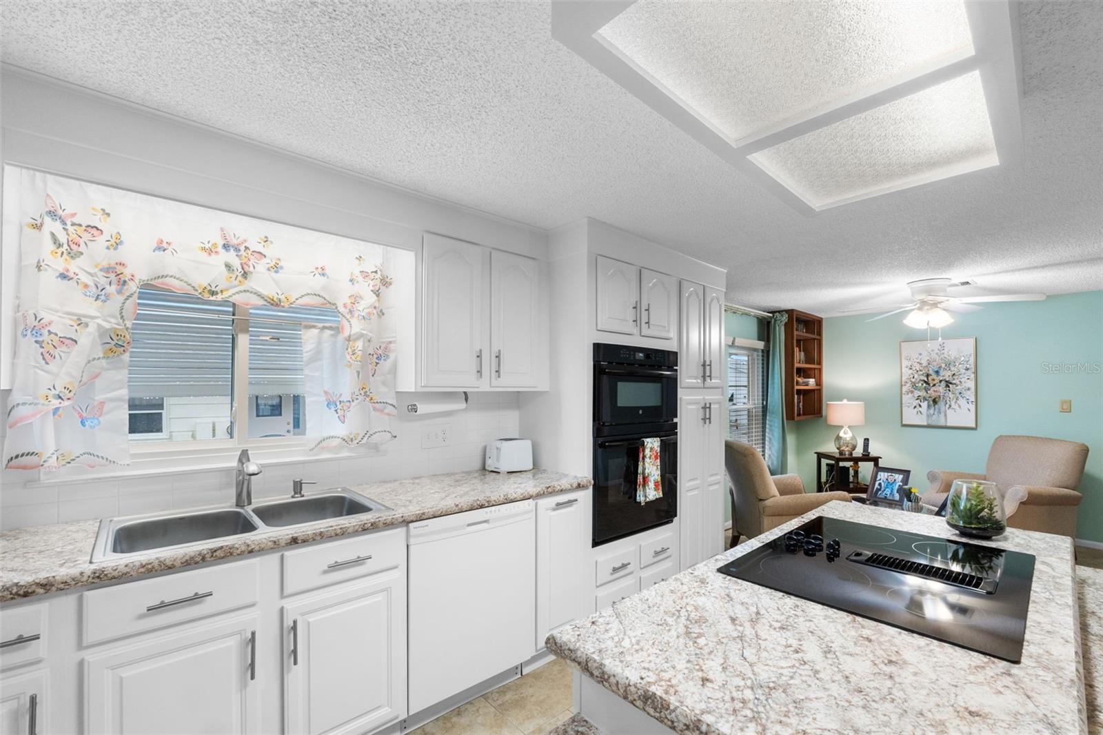 3221 PEBBLE BEND DR, LAKELAND, FL, 33810