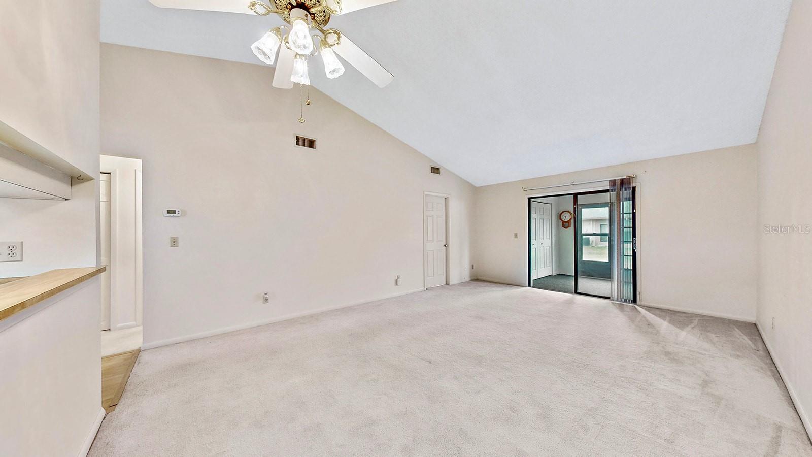 6623 ASPEN CT, ZEPHYRHILLS, FL, 33542