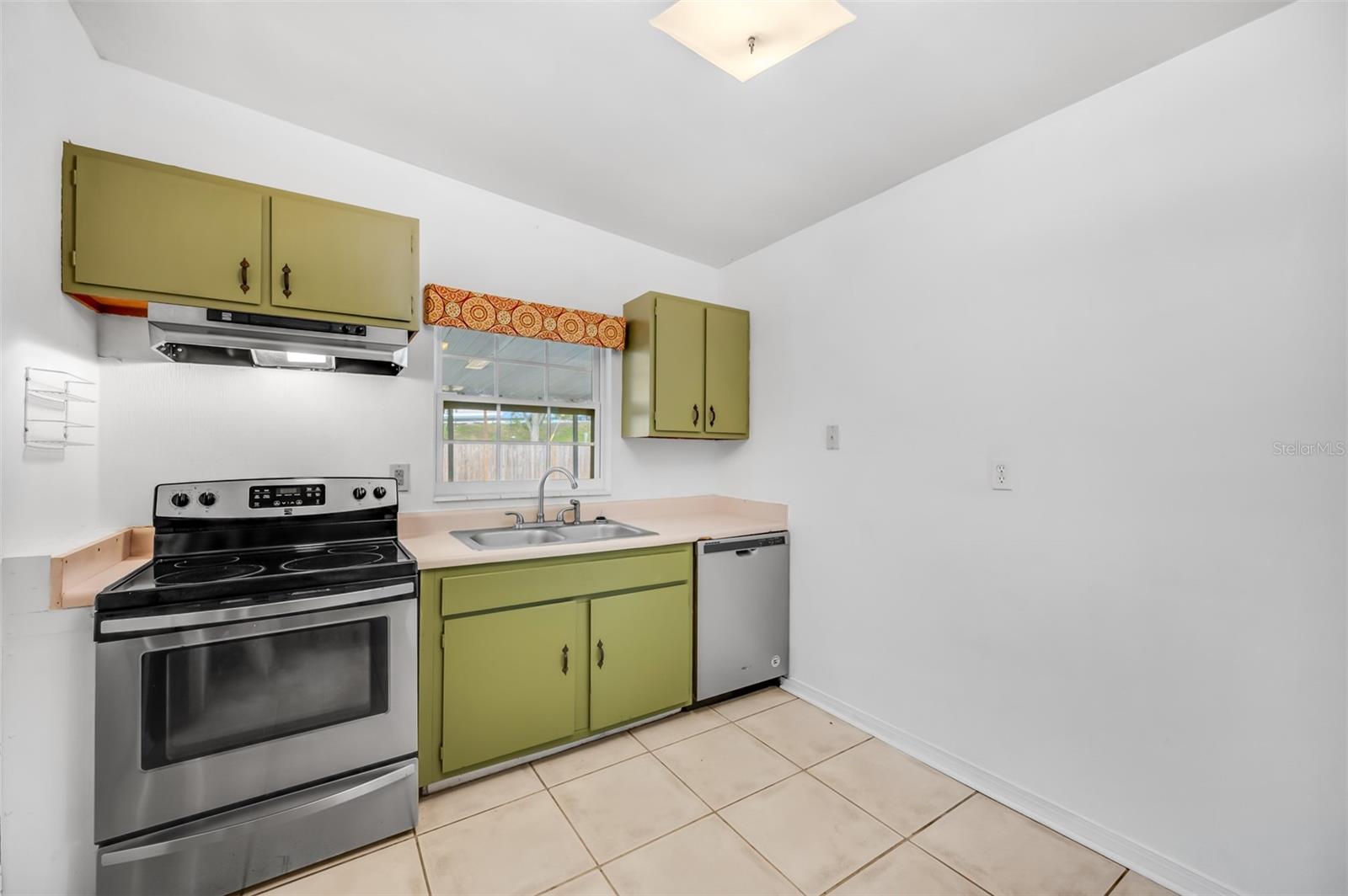 4113 S DREXEL AVE, TAMPA, FL, 33611