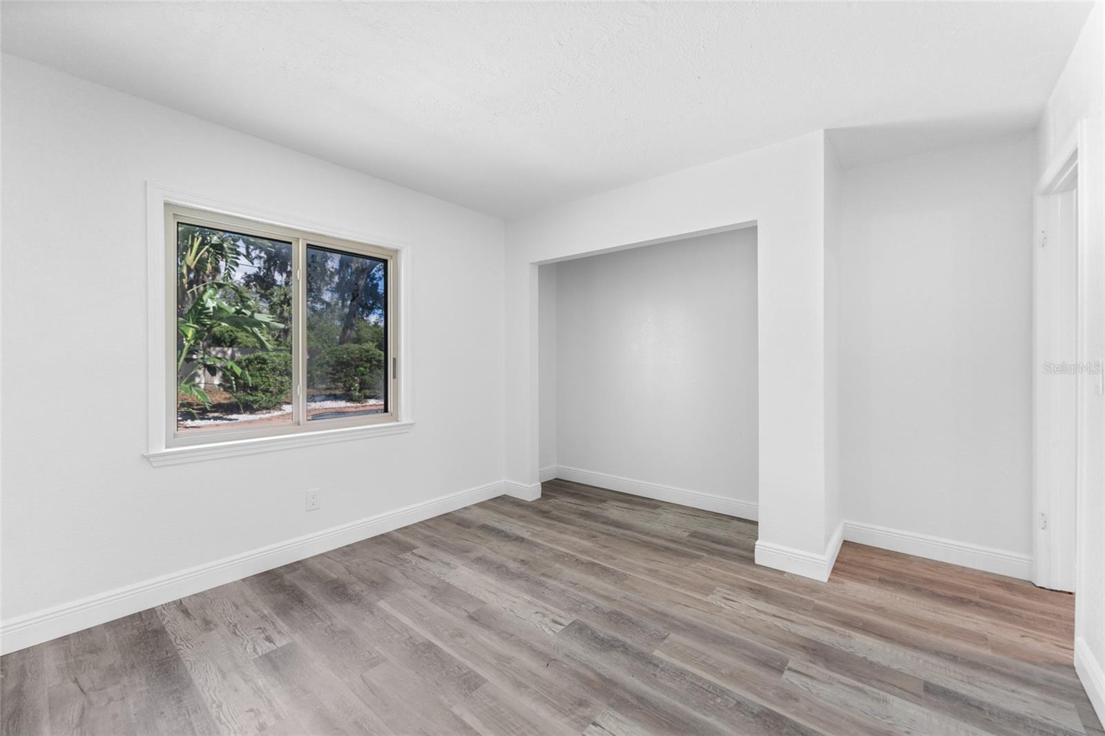 3915 BRIARLAKE DR, VALRICO, FL, 33596