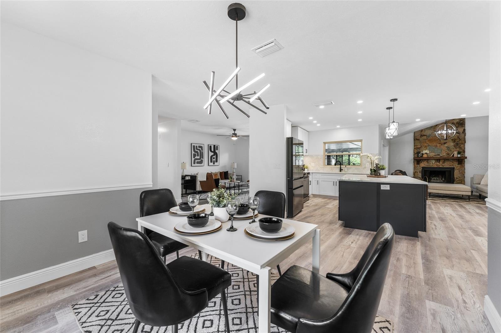3915 BRIARLAKE DR, VALRICO, FL, 33596