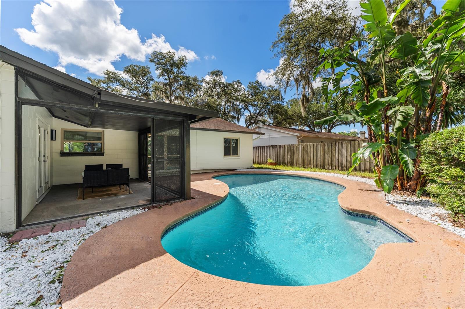 3915 BRIARLAKE DR, VALRICO, FL, 33596