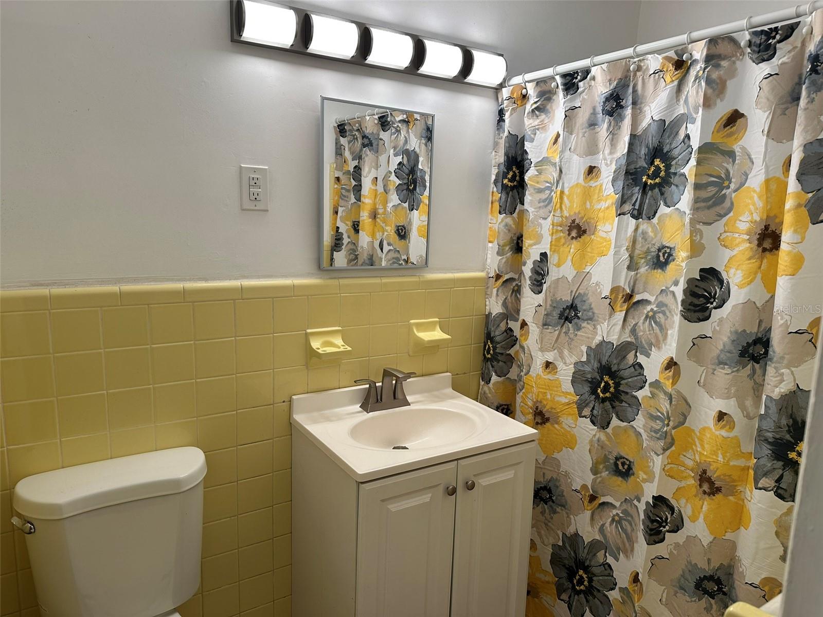 21179 GLENDALE AVE, PORT CHARLOTTE, FL, 33952