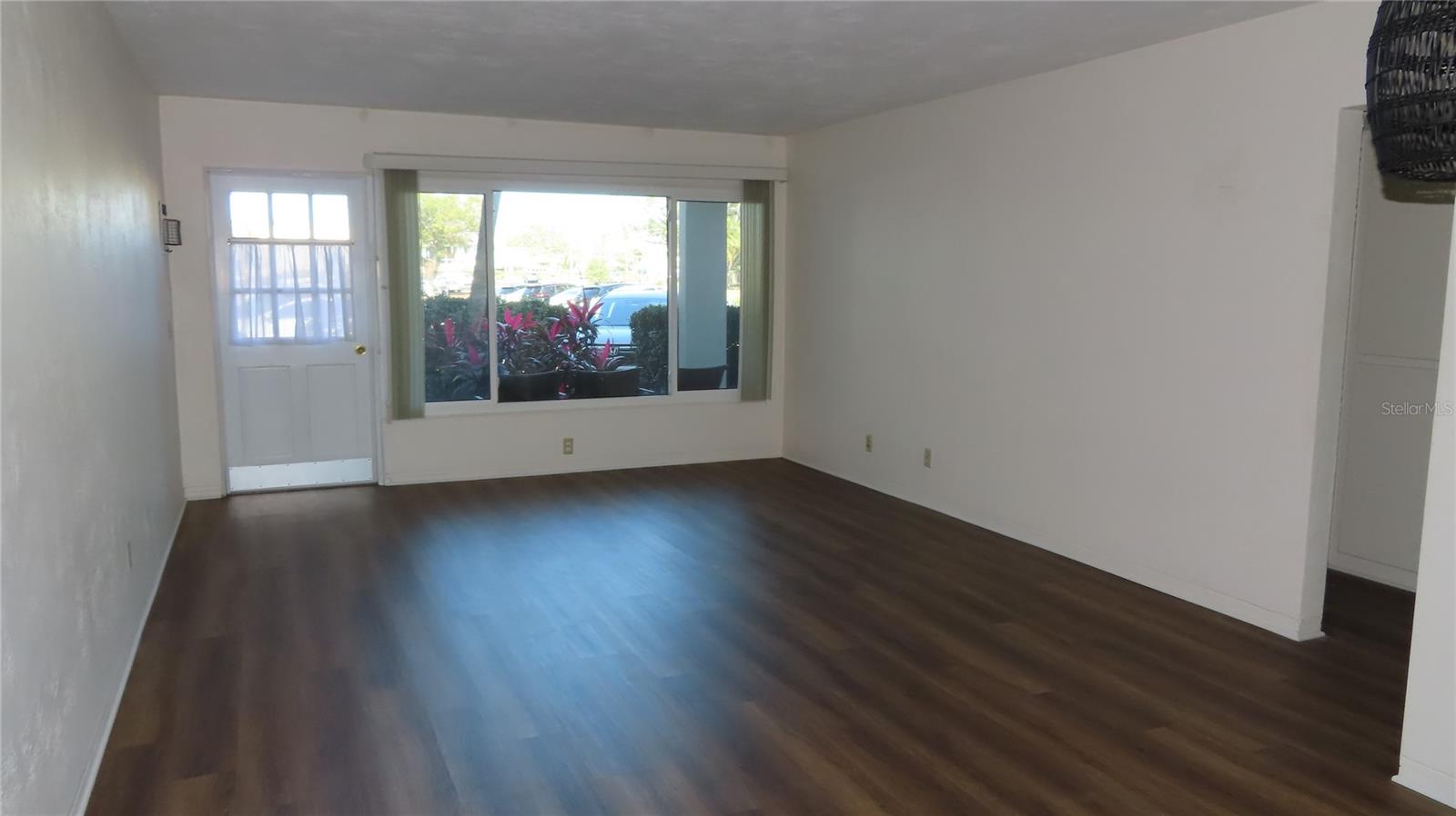 2020 N WORLD PARKWAY BLVD #12, CLEARWATER, FL, 33755