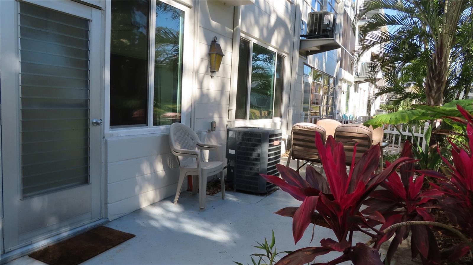 2020 N WORLD PARKWAY BLVD #12, CLEARWATER, FL, 33755