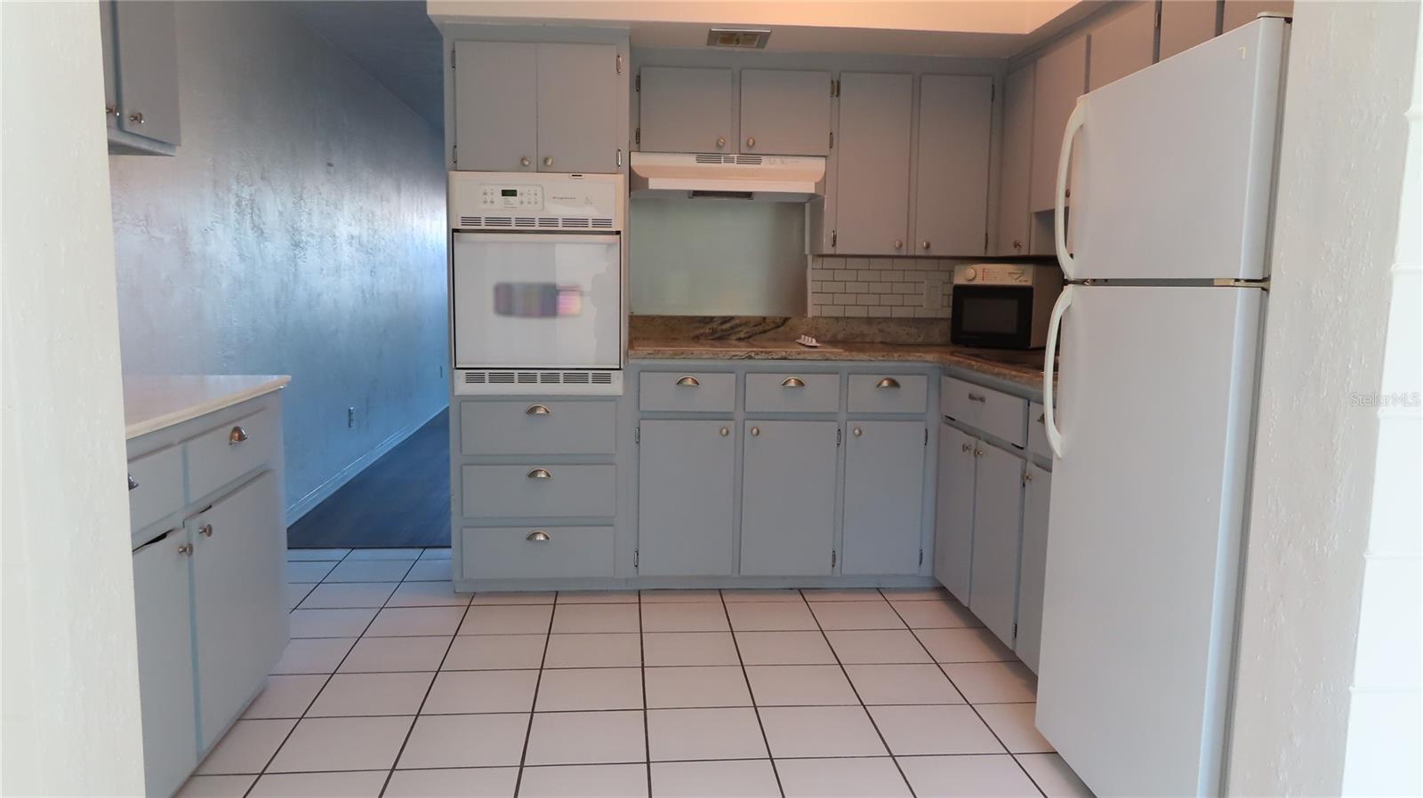 2020 N WORLD PARKWAY BLVD #12, CLEARWATER, FL, 33755