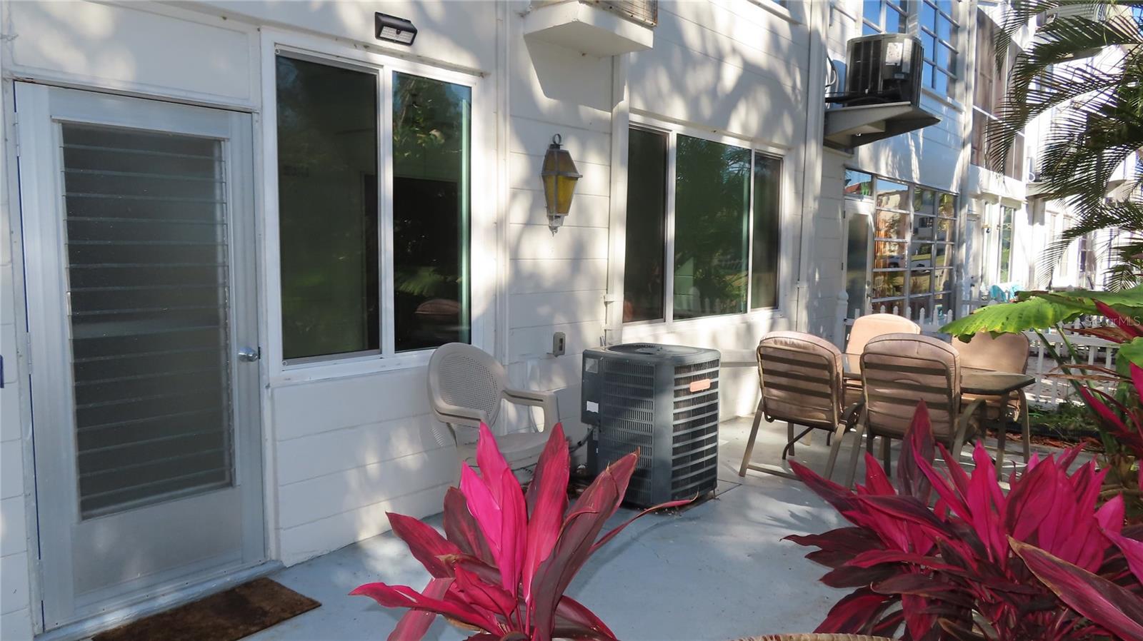 2020 N WORLD PARKWAY BLVD #12, CLEARWATER, FL, 33755