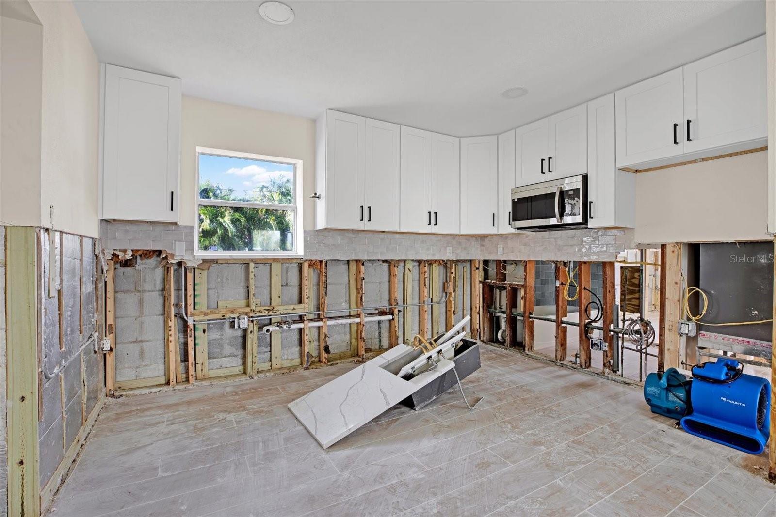 4234 DES MOINES ST NE, ST PETERSBURG, FL, 33703