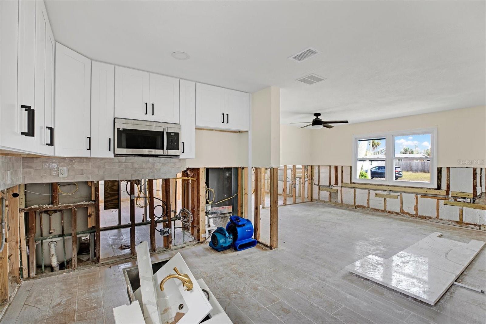 4234 DES MOINES ST NE, ST PETERSBURG, FL, 33703