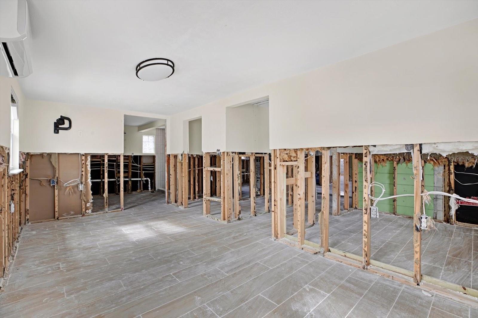 4234 DES MOINES ST NE, ST PETERSBURG, FL, 33703