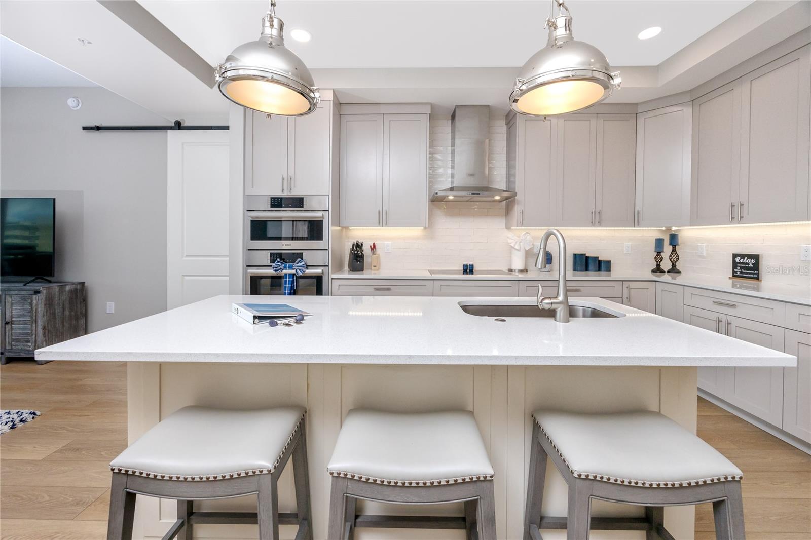300 150TH AVE #502, MADEIRA BEACH, FL, 33708