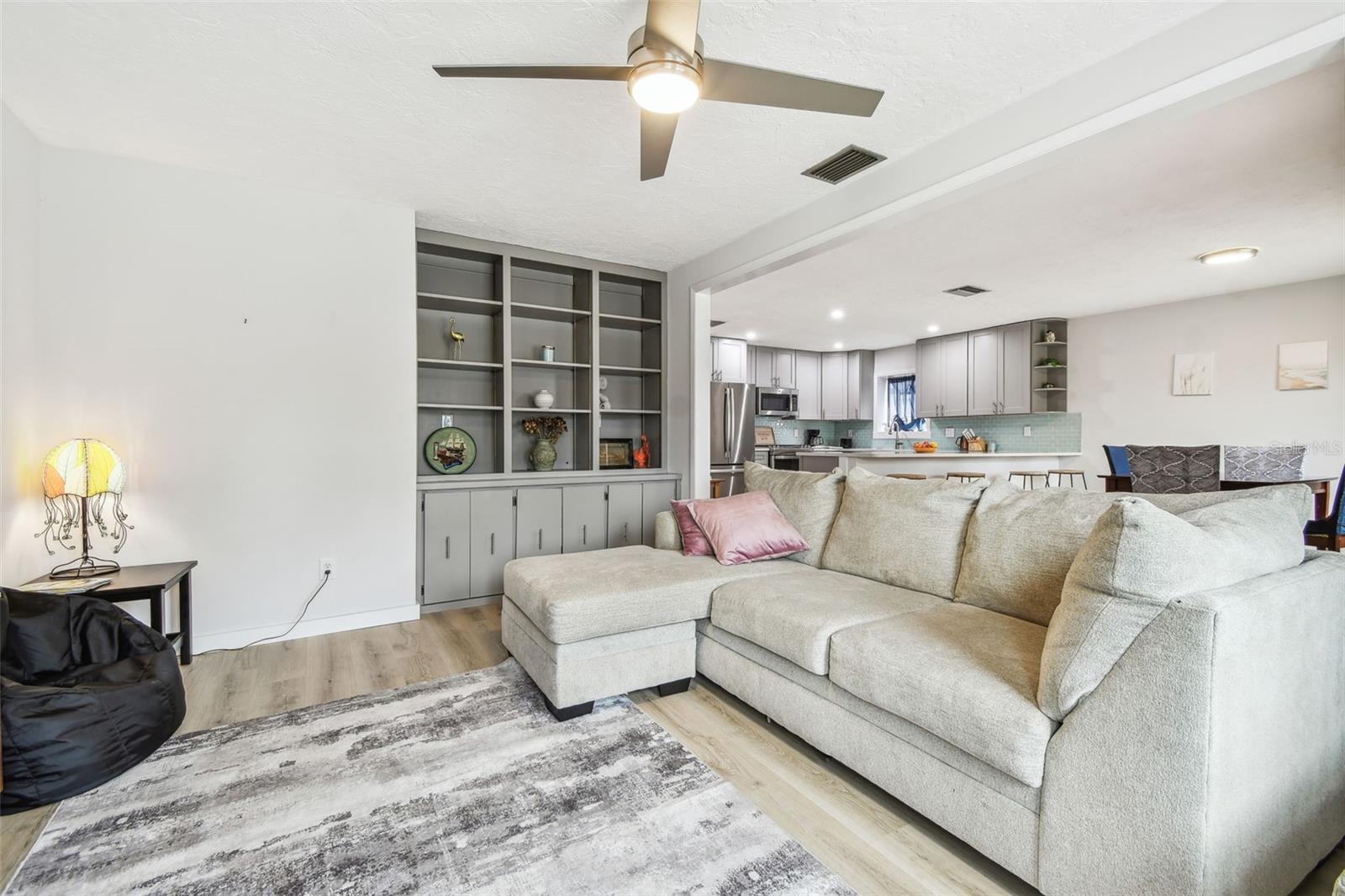 4535 33RD AVE N, ST PETERSBURG, FL, 33713